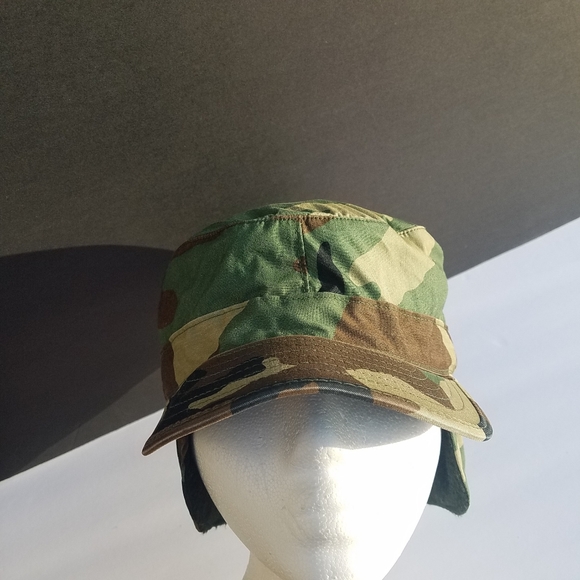 Other - Army Unisex Camo Winter Hat with Ear and Neck Flaps